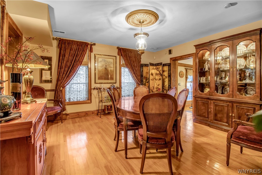 417 Summer Street Buffalo, NY 14213 - Photo 6 of 20