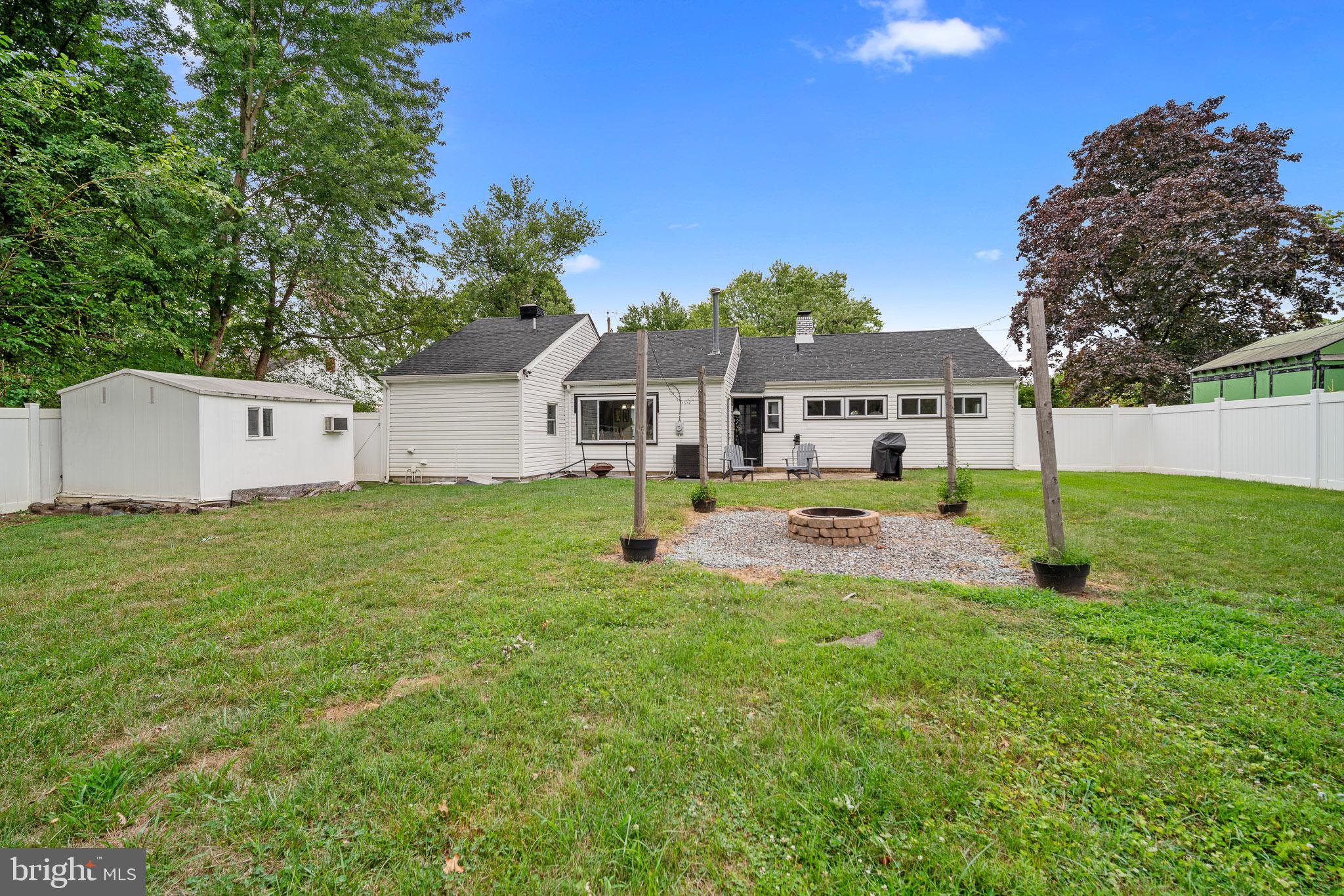 508 Forest Road Cherry Hill, NJ 08034 - Photo 3 of 23