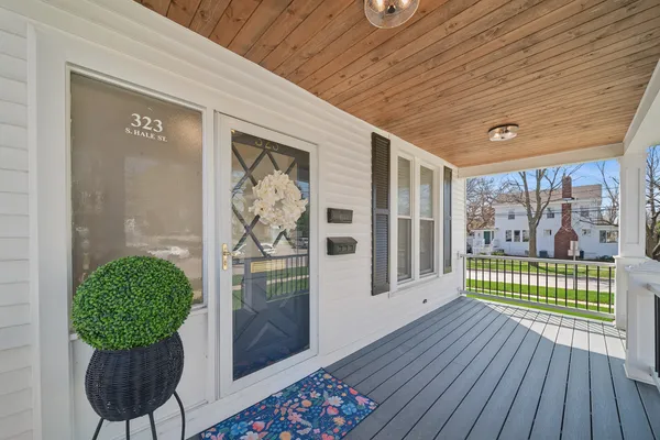 $799,000 | 323 South Hale Street, Wheaton, IL 60187