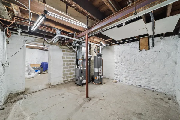 $799,000 | 323 South Hale Street, Wheaton, IL 60187