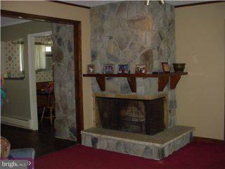 29 Fieldstone Road Levittown, PA 19056 - Photo 5 of 6 a bathroom with a sink and a mirror