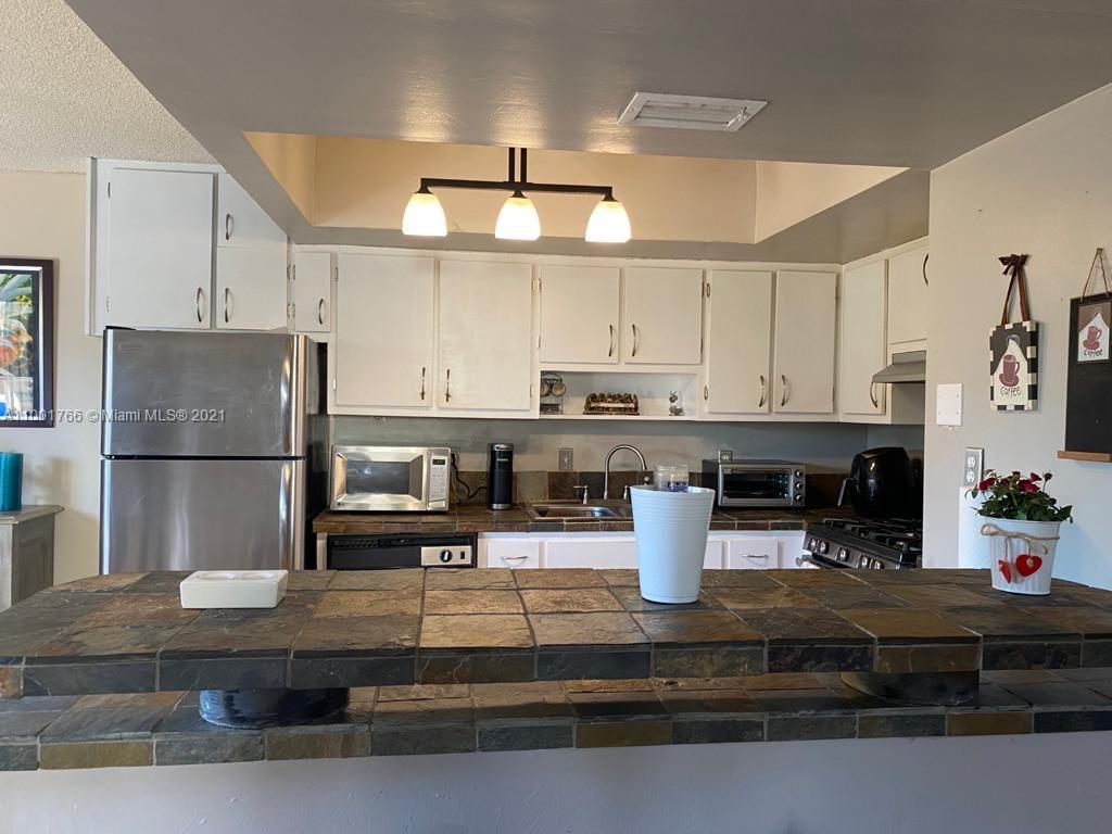 11321 Southwest 109th Road, Unit 62C Miami, FL 33176 - Photo 11 of 38 Gallery Image 11
