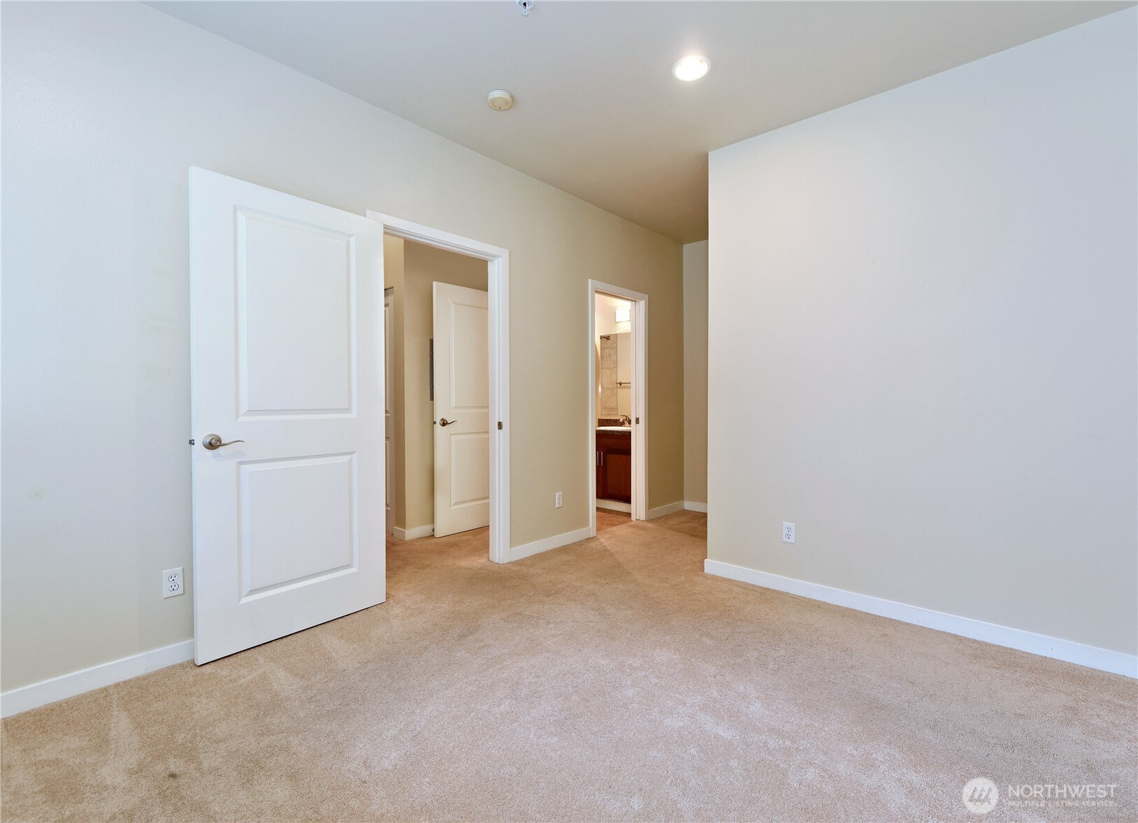 12012 Northeast 204th Place, Unit C201 Bothell, WA 98011 - Photo 14 of 21
