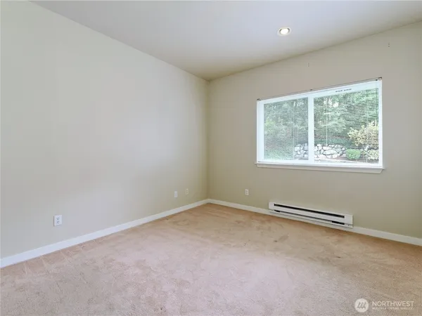 $350,000 | 12012 Northeast 204th Place, Unit C201, Bothell, WA 98011
