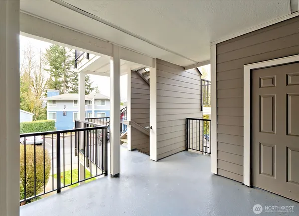 $350,000 | 12012 Northeast 204th Place, Unit C201, Bothell, WA 98011