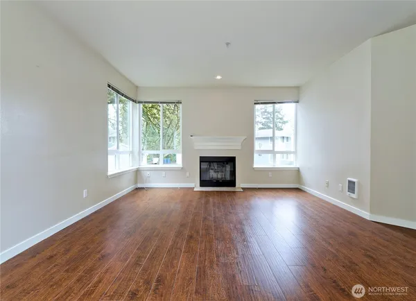 $350,000 | 12012 Northeast 204th Place, Unit C201, Bothell, WA 98011