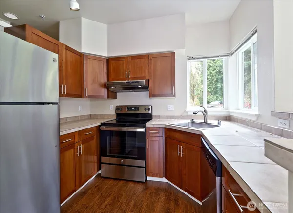 $350,000 | 12012 Northeast 204th Place, Unit C201, Bothell, WA 98011