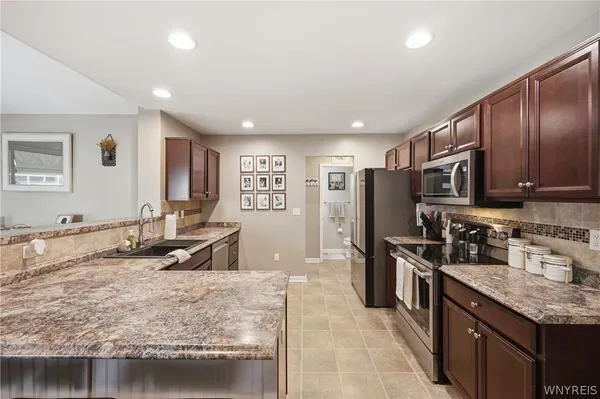 $419,000 | 3773 Captains Way, Wheatfield, NY 14120