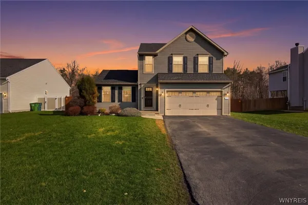 $419,000 | 3773 Captains Way, Wheatfield, NY 14120