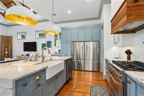 $1,325,000 | 6929 Vicksburg Street, New Orleans, LA 70124