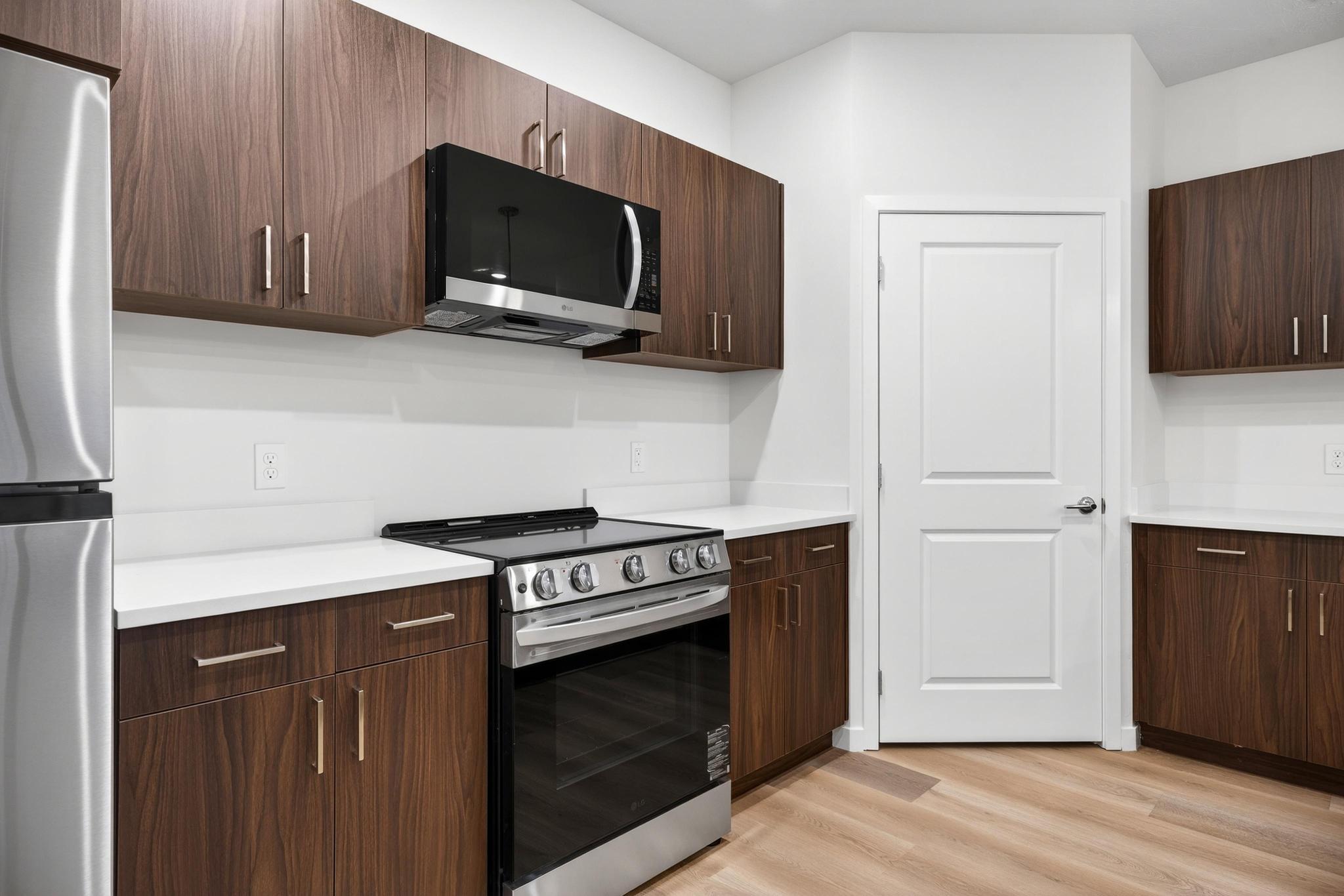 983 West State Street, Unit C203 Hurricane, UT 84737 - Photo 9 of 48 DSC09556
