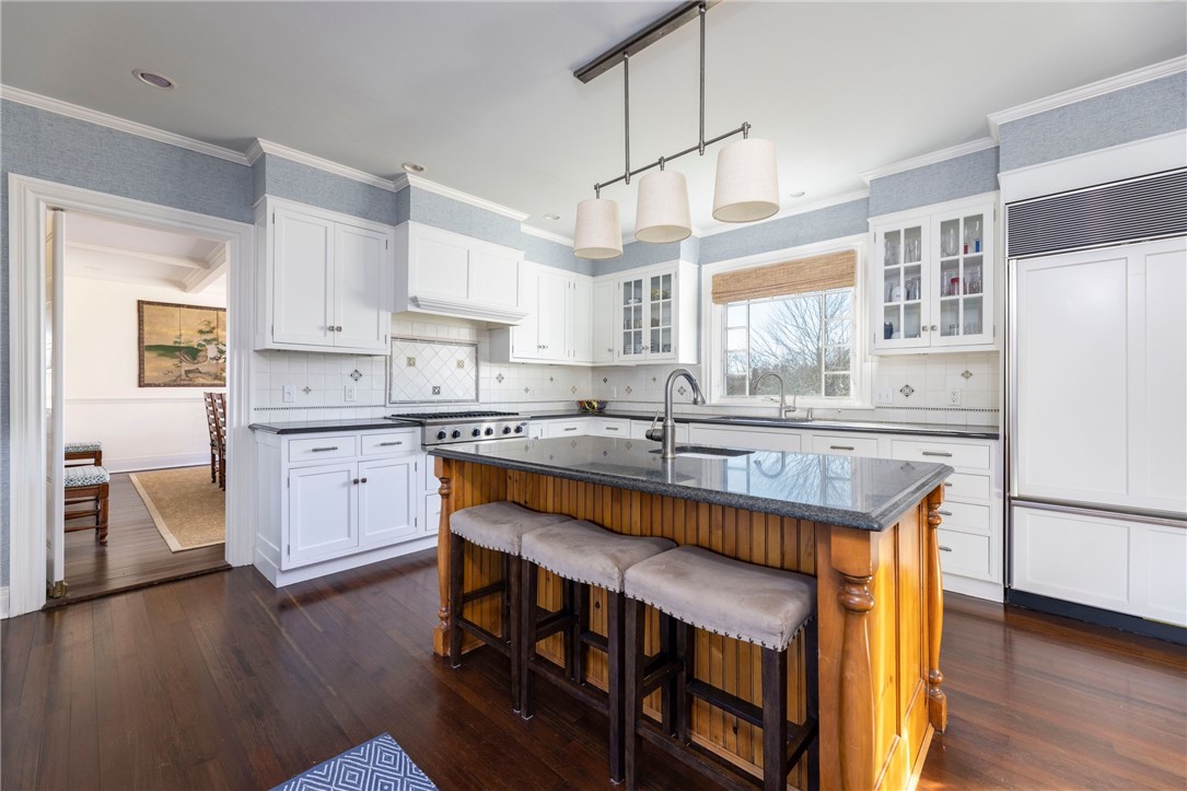 2 Ninigret Avenue Westerly, RI 02891 - Photo 17 of 49