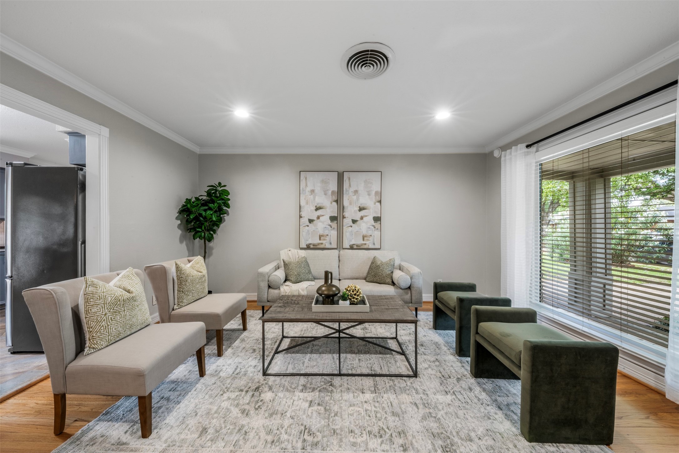 4307 Spellman Road Houston, TX 77035 - Photo 5 of 31 If you're looking for comfort, charm, and to bring the outdoors in, this living room has it all.