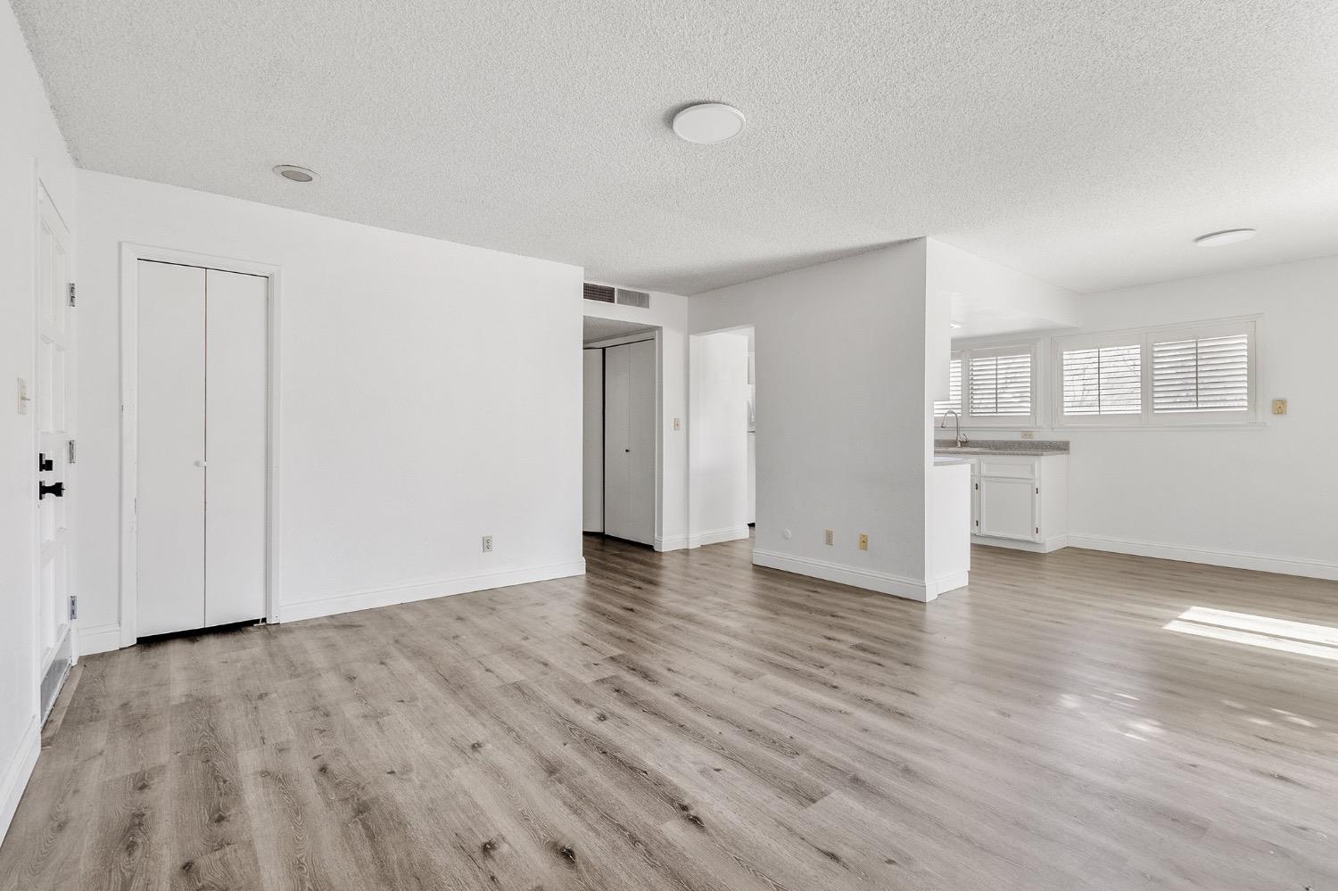 3701 Colonial Drive, Unit 164 Modesto, CA 95356 - Photo 5 of 23