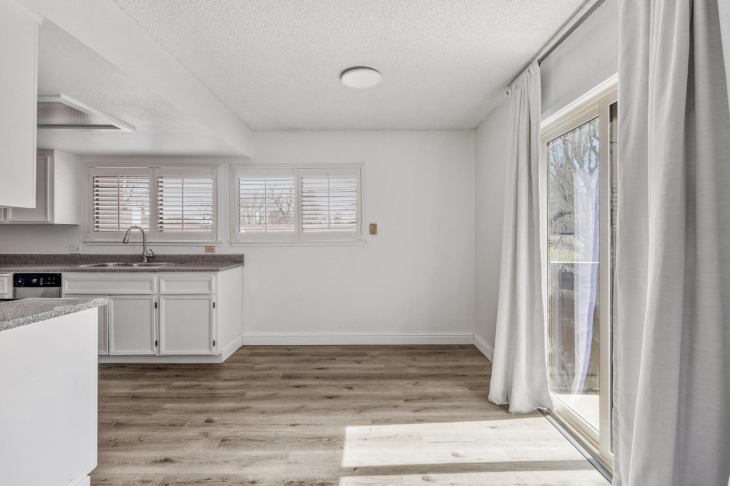 3701 Colonial Drive, Unit 164 Modesto, CA 95356 - Photo 6 of 23