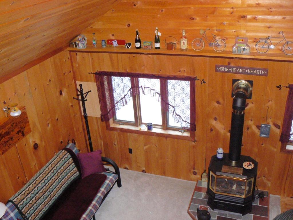 95 Matthew Dudley Road Granby, VT 05840 - Photo 13 of 25