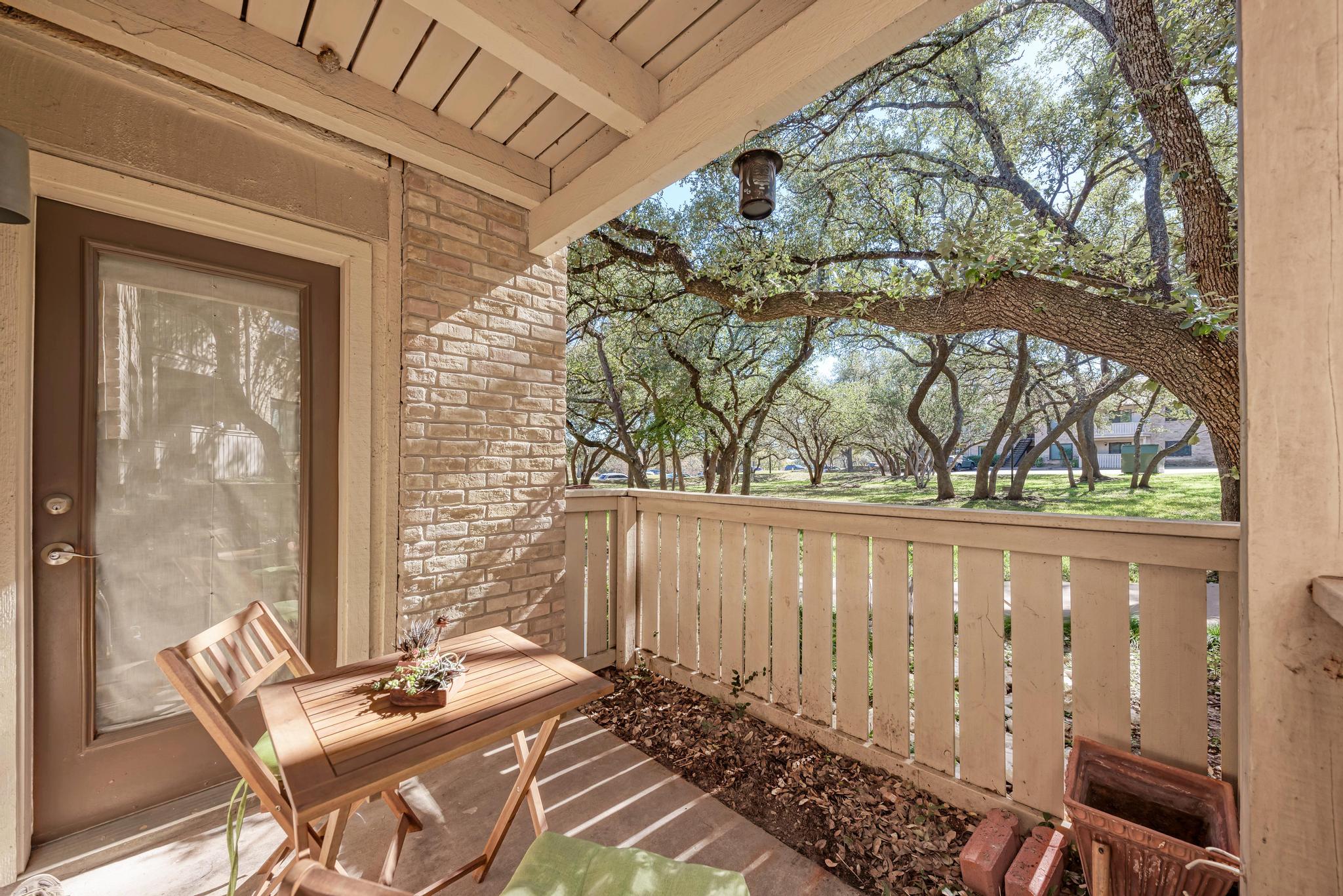 8210 Bent Tree Road, Unit 138 Austin, TX 78759 - Photo 6 of 23 View of patio