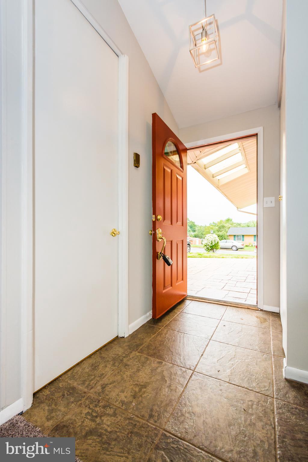 418 Enfield Road Joppa, MD 21085 - Photo 3 of 46 Foyer