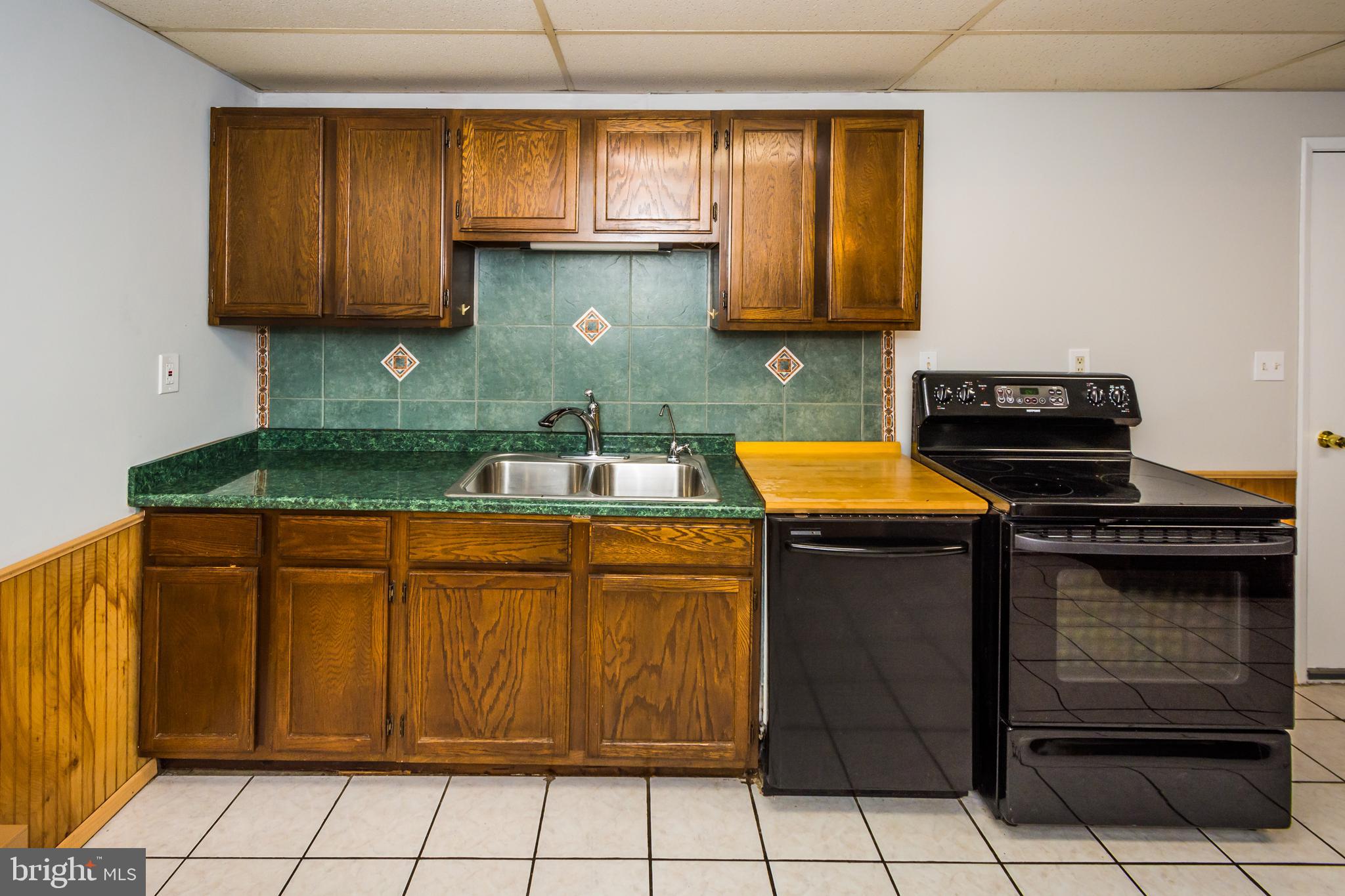 418 Enfield Road Joppa, MD 21085 - Photo 24 of 46 Kitchen