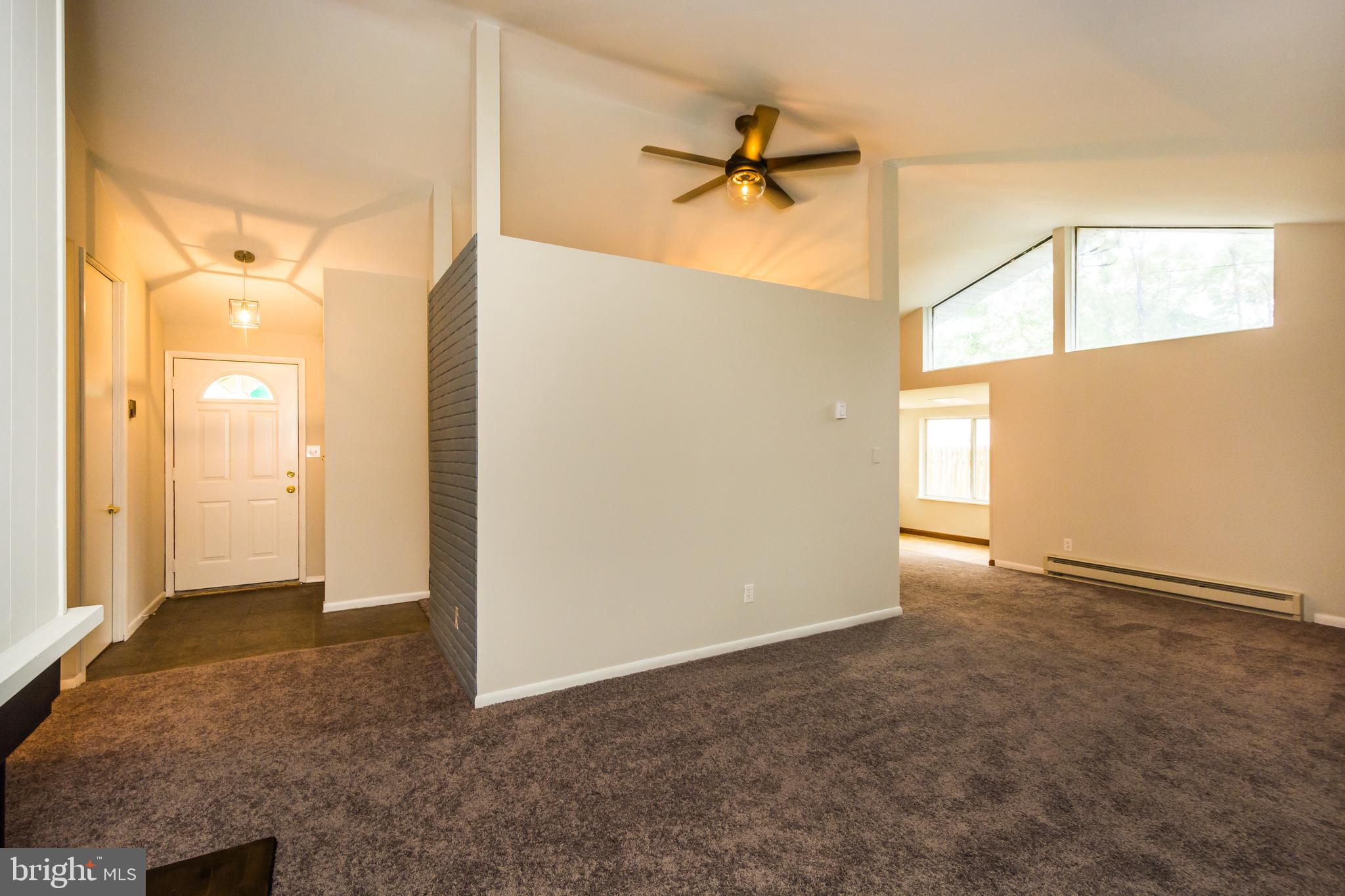 418 Enfield Road Joppa, MD 21085 - Photo 4 of 46 Living area