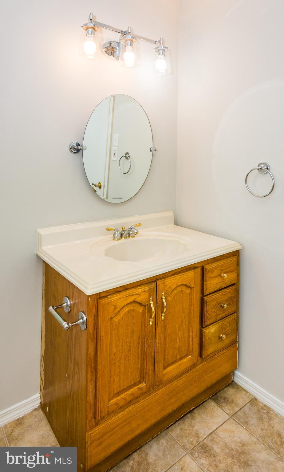 418 Enfield Road Joppa, MD 21085 - Photo 39 of 46 Powder Room