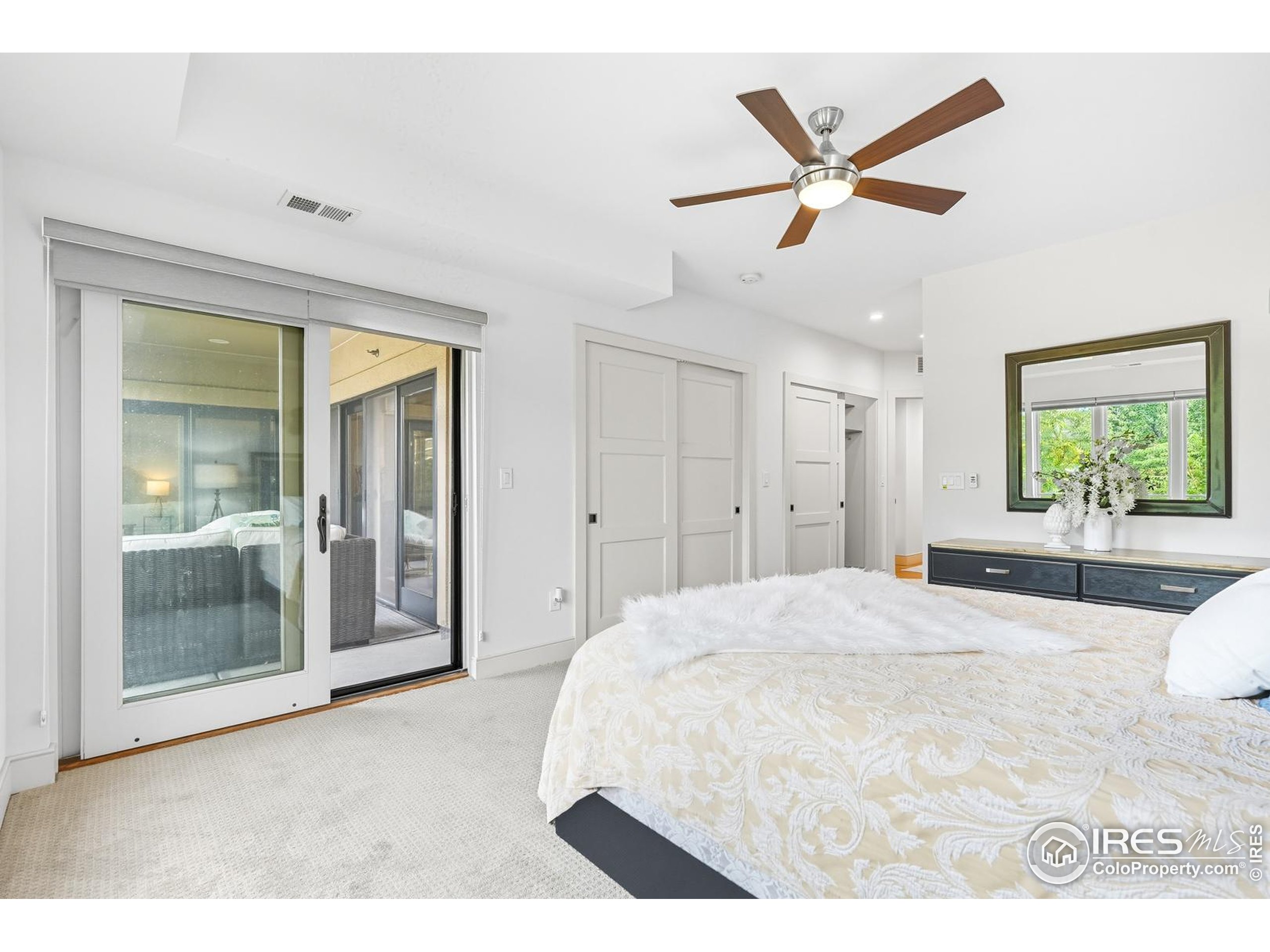 2801 Pennsylvania Avenue, Unit 203 Boulder, CO 80303 - Photo 16 of 50 a very nice looking room with a large window