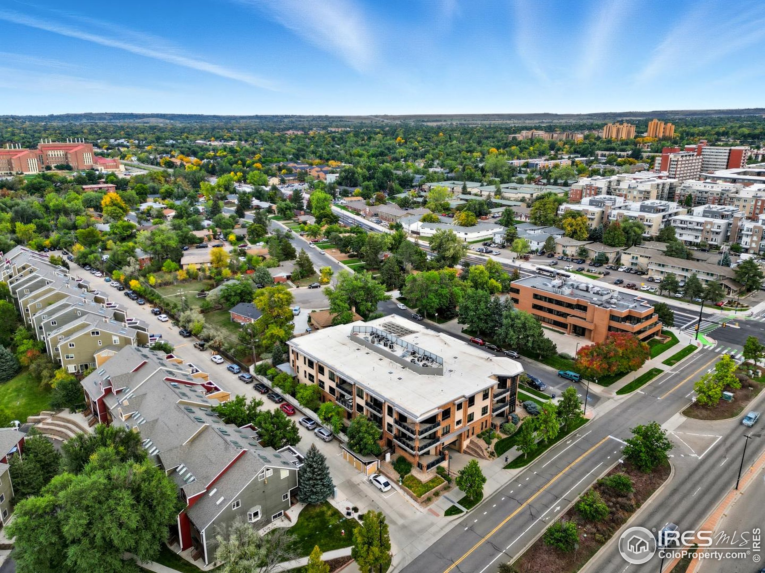 2801 Pennsylvania Avenue, Unit 203 Boulder, CO 80303 - Photo 38 of 50 an aerial view of a city