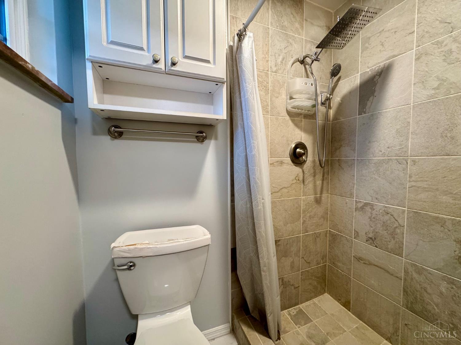 8611 Butler Warren Road West Chester, OH 45069 - Photo 33 of 71 Gallery Image 33