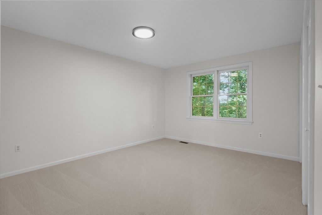 48 Towne Hill Road Haverhill, MA 01835 - Photo 28 of 41 Gallery Image 28