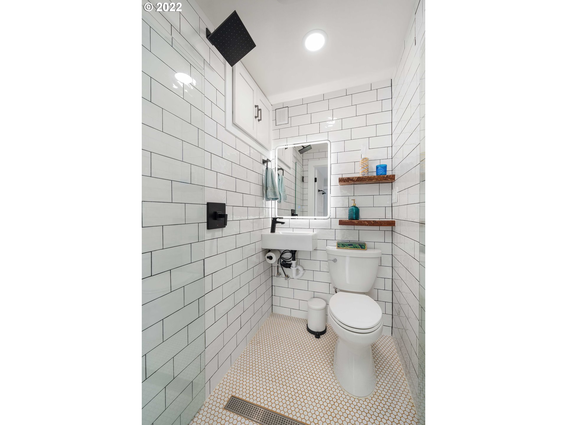 1534 North Rosa Parks Way Portland, OR 97217 - Photo 24 of 32 Gallery Image 24