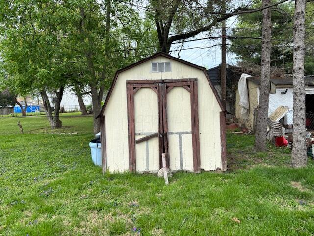 3547 Noe Bixby Road Columbus, OH 43232 - Photo 5 of 27 IMG_1055