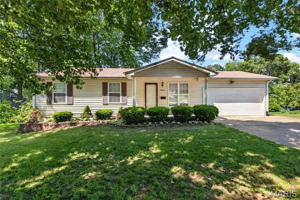 $250,000 | 3911 Jane Avenue, St. Ann, MO 63074