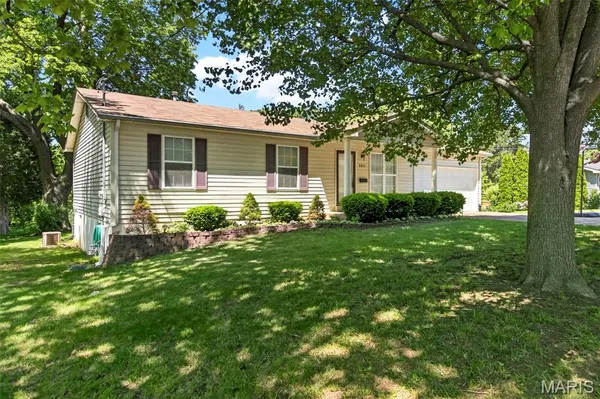 $250,000 | 3911 Jane Avenue, St. Ann, MO 63074
