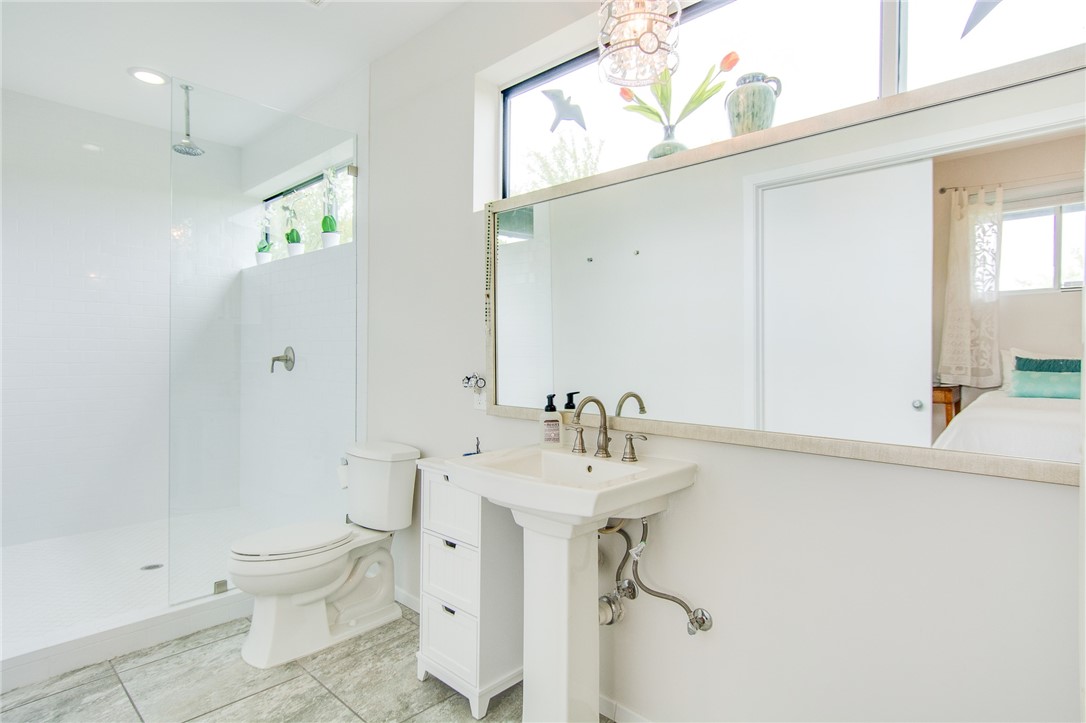5404 Ledesma Road Austin, TX 78721 - Photo 10 of 25