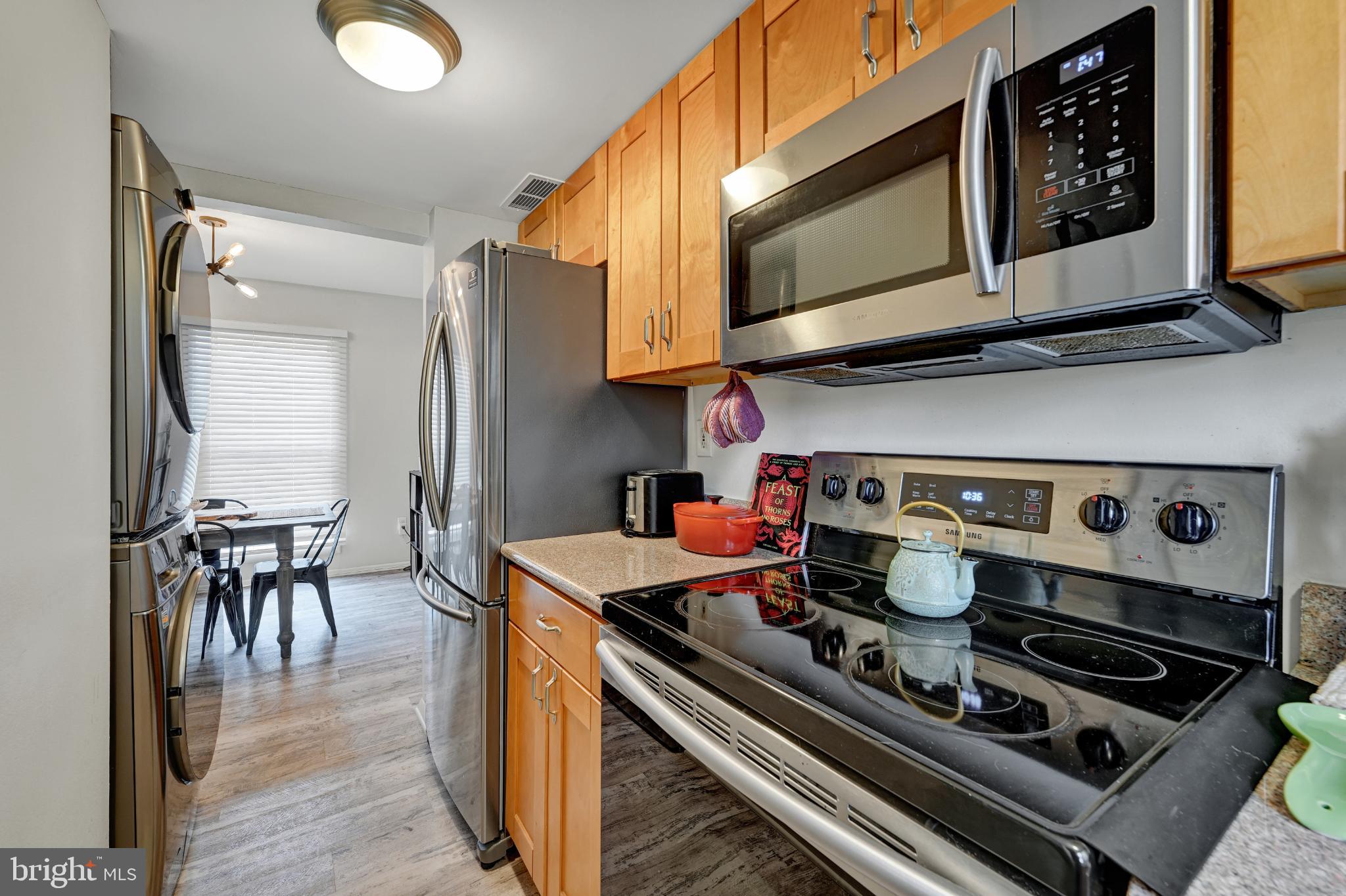 5 Mariners Way, Unit 2 Stevensville, MD 21666 - Photo 9 of 23 Modern kitchen with sleek appliances.