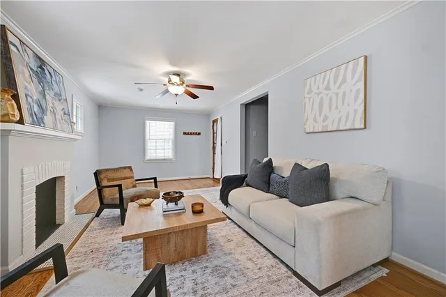 $299,950 | 7228 Walnut Street, Kansas City, MO 64114