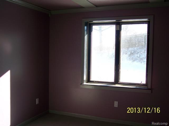 5770 Cobb Road Lapeer, MI 48446 - Photo 5 of 16 7.JPG