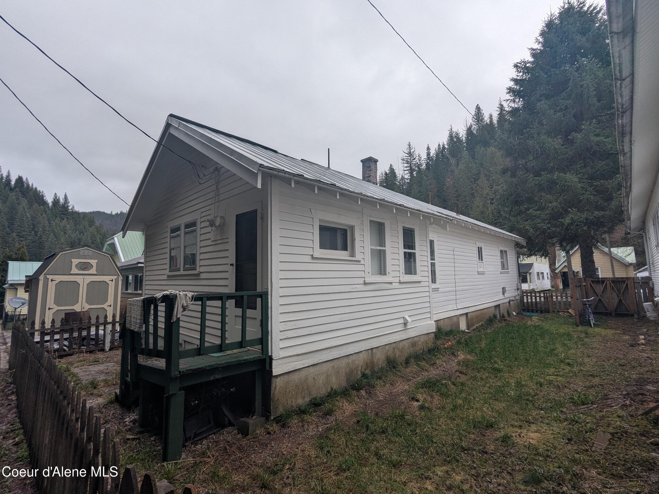 132 King Street Wallace, ID 83873 - Photo 15 of 17 South Side of Home