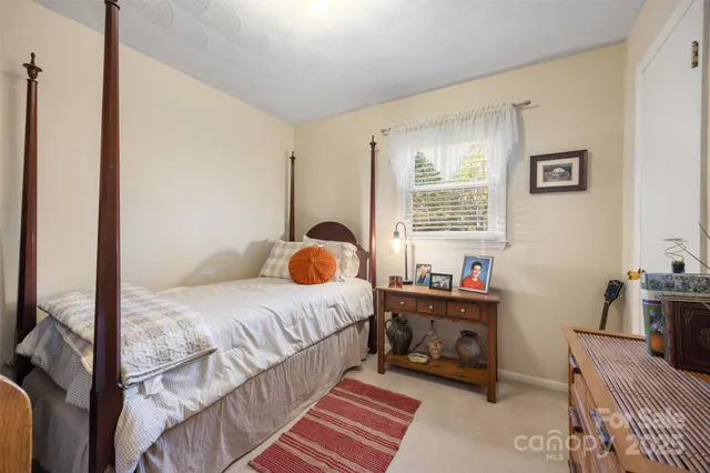 $350,000 | 1711 McCombs Street, Newton, NC 28658