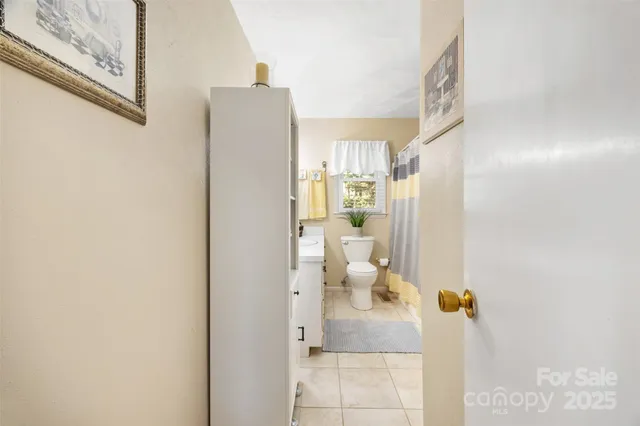 $350,000 | 1711 McCombs Street, Newton, NC 28658