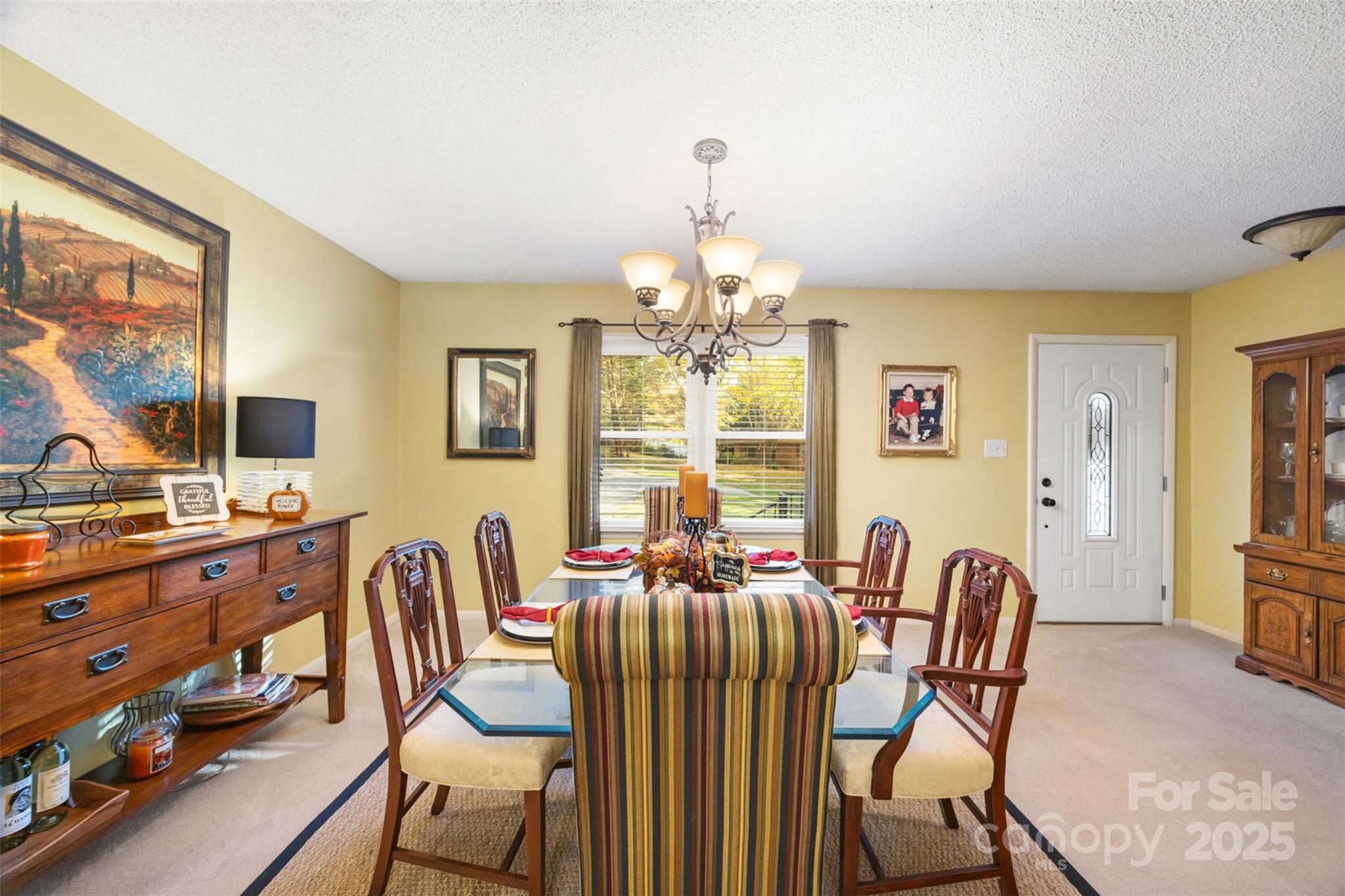 1711 McCombs Street Newton, NC 28658 - Photo 7 of 41 a dining room with furniture and window