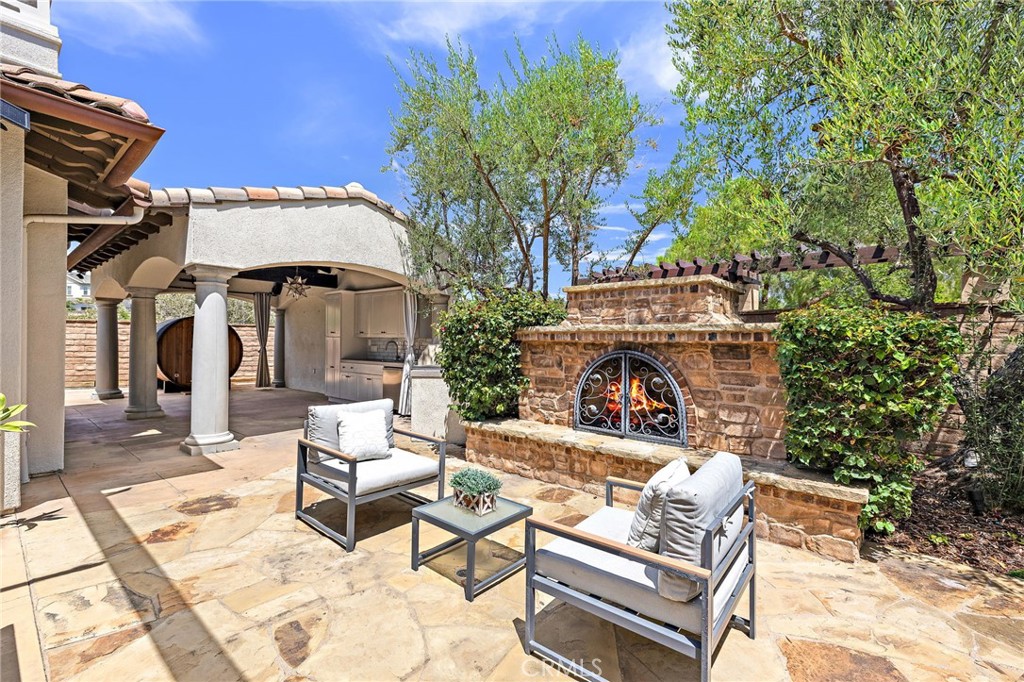 1 Cambridge Road Ladera Ranch, CA 92694 - Photo 4 of 54