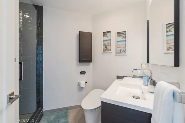 $2,499,000 | 230 Lille Lane, Unit 113, Newport Beach, CA 92663