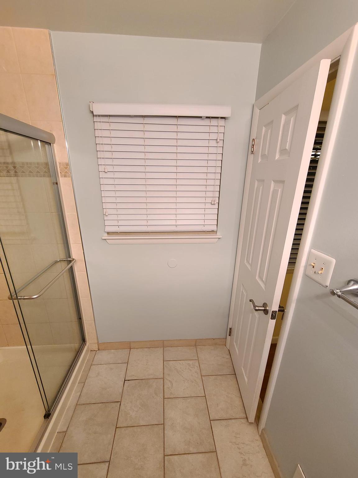 191 Hardy Place Rockville, MD 20852 - Photo 30 of 31 Master Bathroom