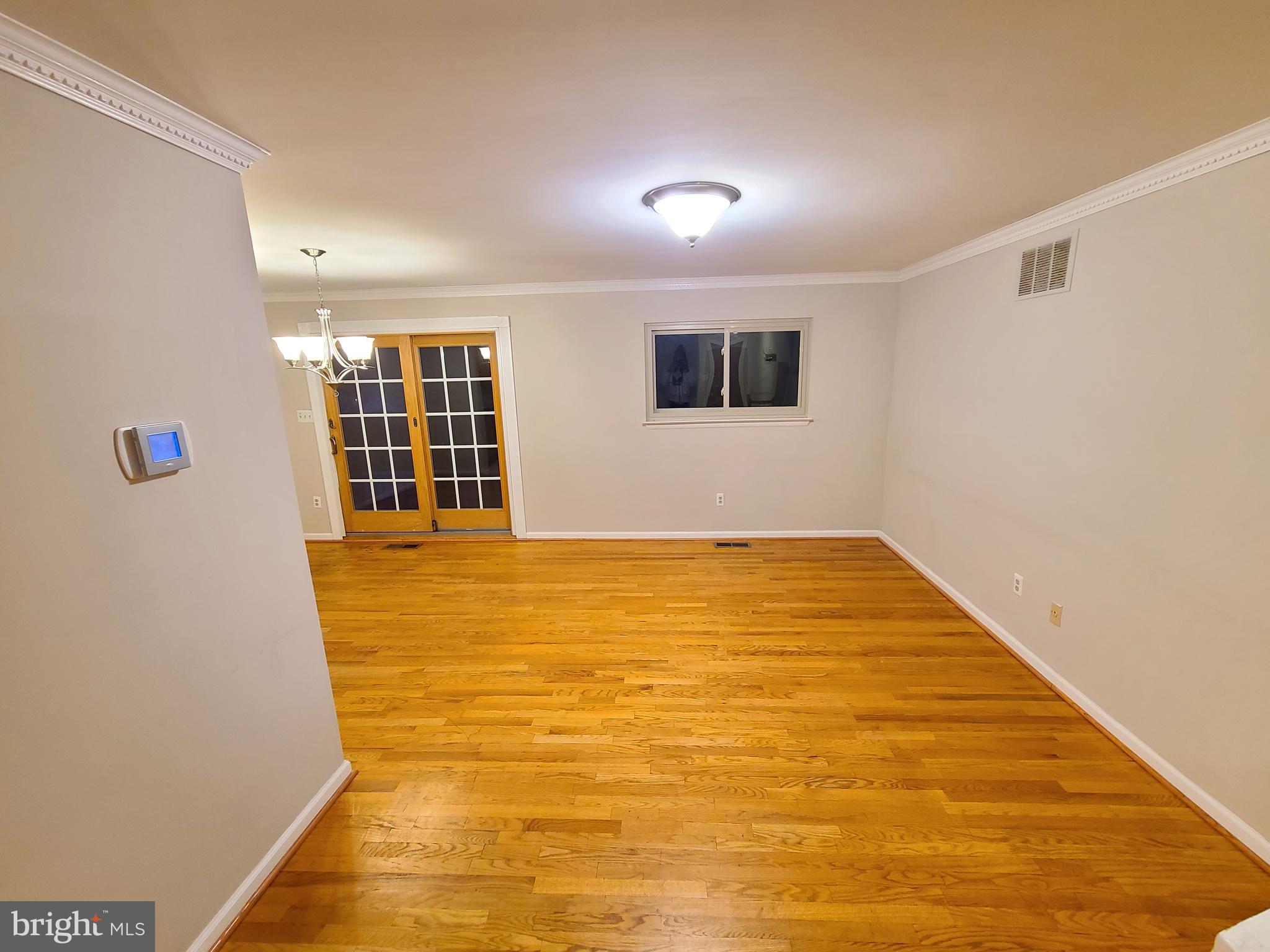 191 Hardy Place Rockville, MD 20852 - Photo 4 of 31 Living Room