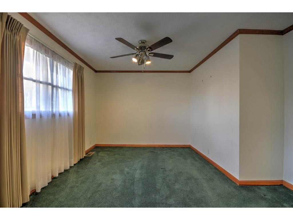 301 Broom Factory Road Greeneville, TN 37743 - Photo 8 of 36 Photo 8