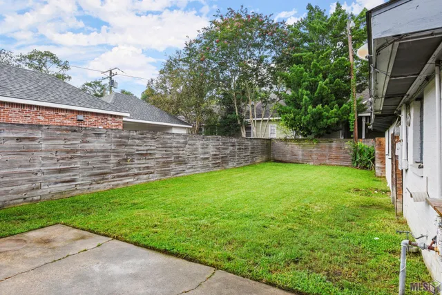 $2,250 | 5375 Claycut Road, Baton Rouge, LA 70806