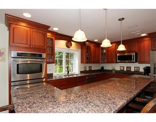 25 Hitching Post Road Lakeville, MA 02347 - Photo 3 of 30 Gallery Image 3