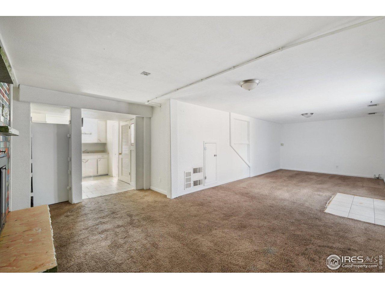 2001 Evergreen Drive Fort Collins, CO 80521 - Photo 24 of 39 a view of an empty room