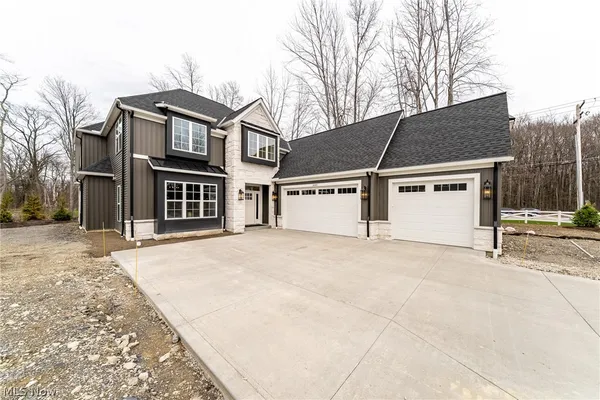 $1,095,000 | 34345 Giovanni Avenue, Willoughby, OH 44094